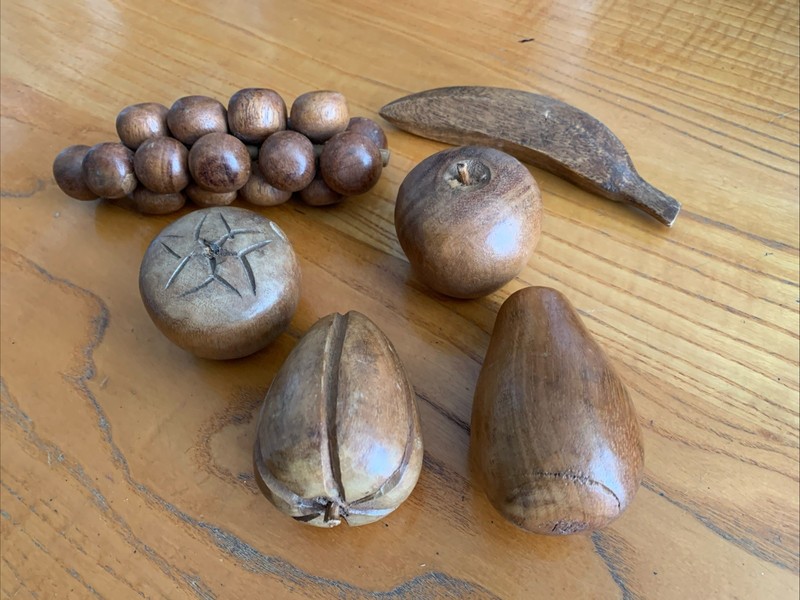 Vintage MCM Hand Carved Wooden Teak Fruit And Vegetable Lot 6 Pieces gallery