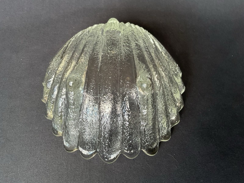 Vintage Glass Shell Dish Footed Candy Bowl Scallop Seashell Texture Trinket Tray gallery