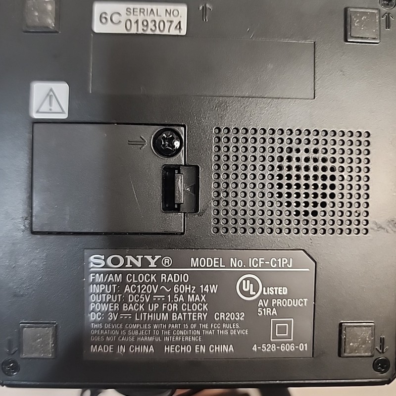 Sony ICF-C1PJ AM/FM Clock Radio White Noise Machine Time Projector Tested gallery