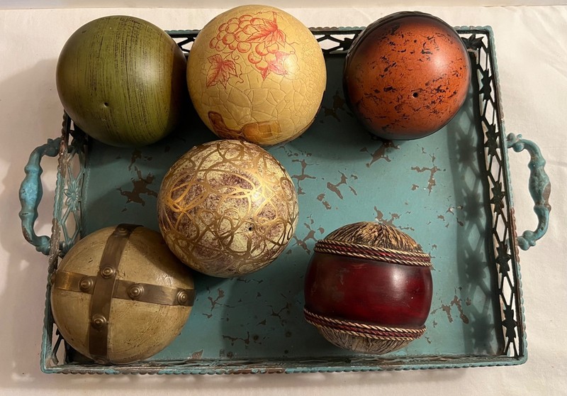 6 Ornate Decorative Balls / Spheres / Orbs With Metal Antique Tray 14″