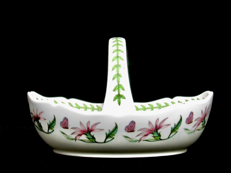 PORTMEIRION BOTANIC GARDEN 9" OVAL BASKET BELLIS PERENNIS DAISY M'S or F'S DAY gallery
