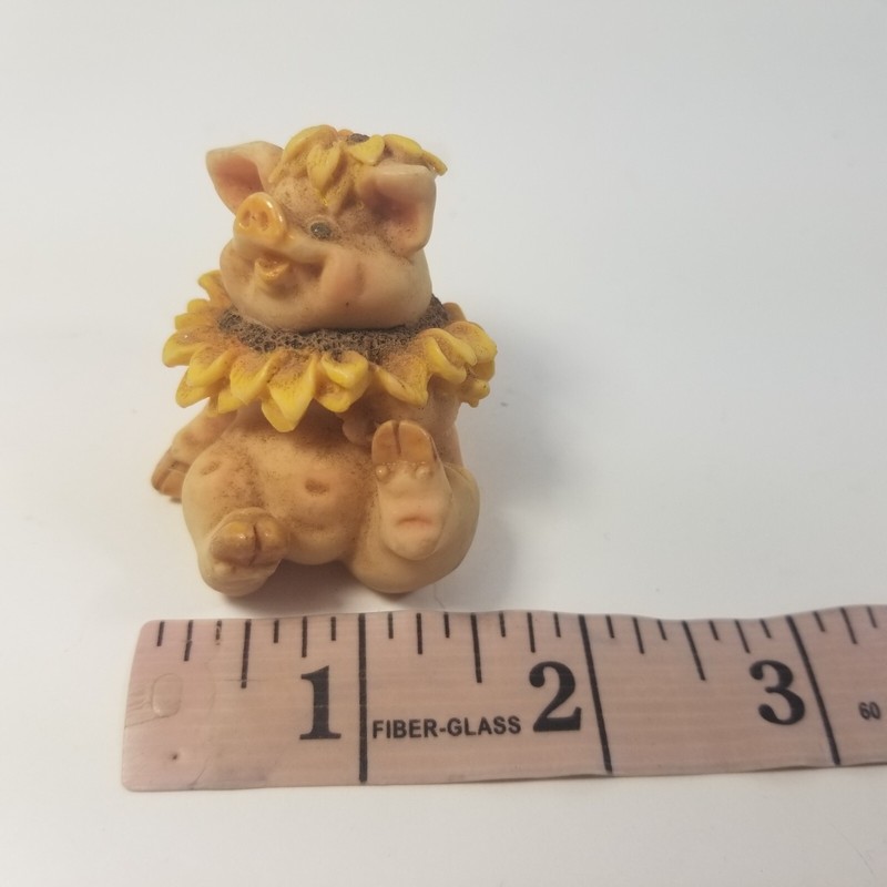 Pig Animal Model Figure Decoration Mini Sunflower Sitting Cute gallery