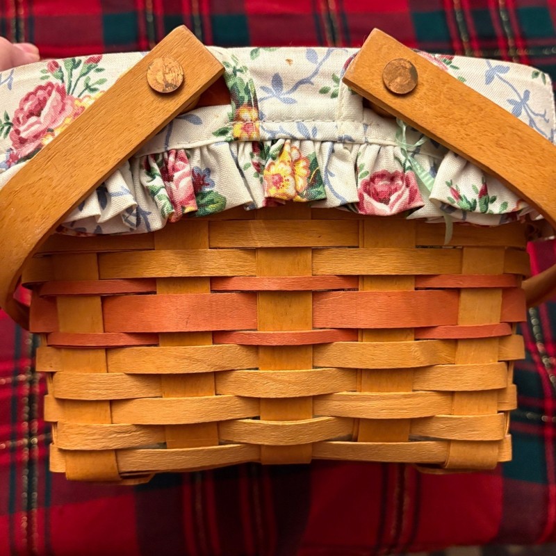 Longaberger Basket Handwoven Dresden Ohio USA Floral Liner Handles 1997 2 Colors gallery