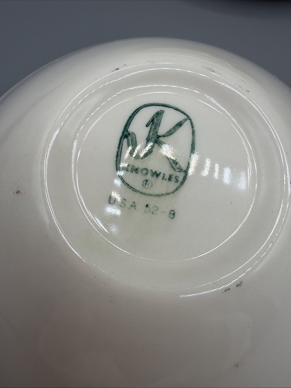 Vtg Set Handled Bowl Plate Set- Knowles USA 52-9 52-7 Gold Rim Floral design gallery