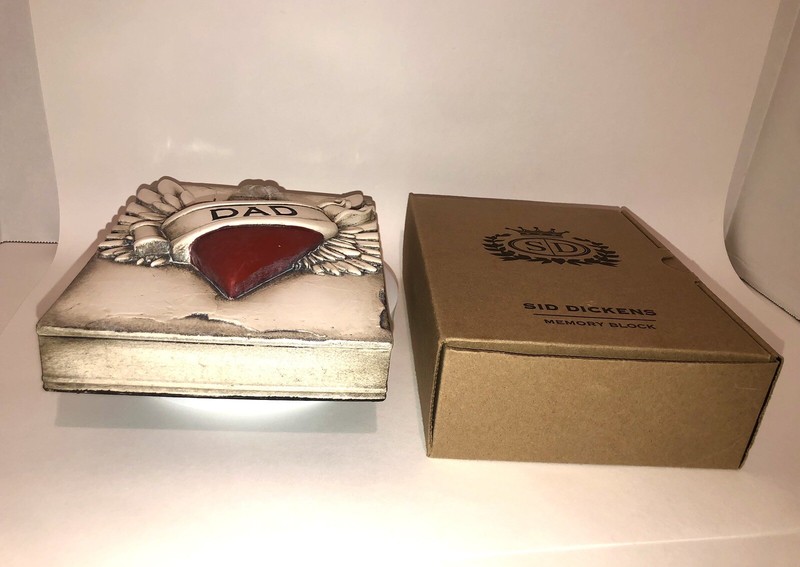 ❤️ Sid Dickens SP-06 DAD Heart Silver Flame Memory Block Tile RETIRED RARE gallery