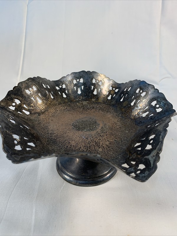 Decorative Silver ART DECO Metal Bowl Filigree Design From EMPIRE ES Co.