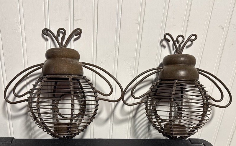 Set Of 2 Iron Bumble Bee Open Wire Tea Light Hanging Indoor Outdoor 8”x8”x5”