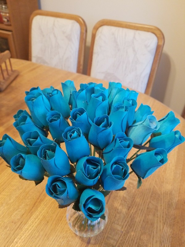 1 DOZEN – LIGHT BLUE WOODEN ROSE BUDS 5 X 8 ARTIFICIAL FLOWERS – FREE SHIPPING