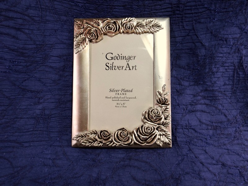 Satin Rose By Godinger Silver Plated frame holds 3 1/2 x 5 inch Photo Vintage