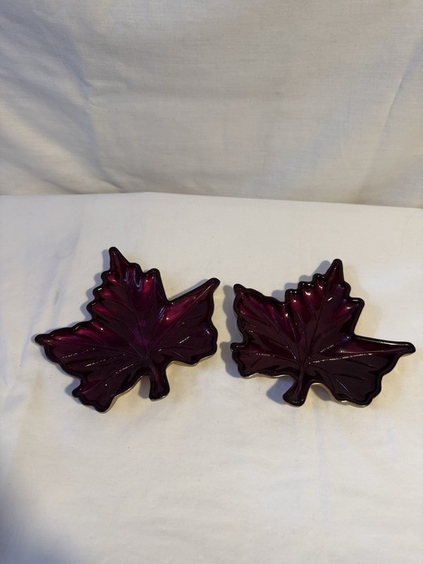 Set of 2 Purple Iridescent Glass Maple Leaf Candy Dishes Vintage Trinket Trays