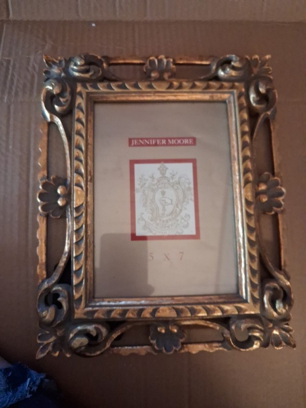 Jennifer Moore 5×7 Picture Frame Gold Ornate Resin/plastic With Glass
