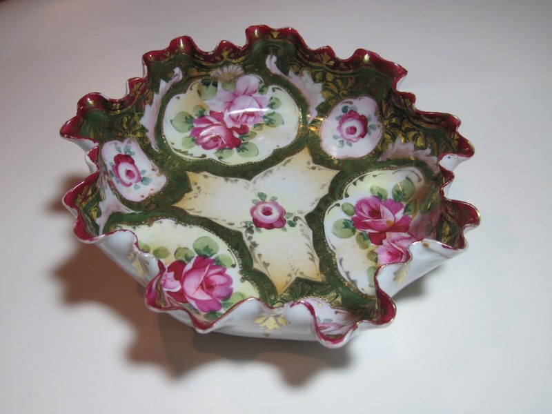 Vintage Ruffled Floral Rose Trinket Candy Dish Bowl Porcelain Pink Gold G009