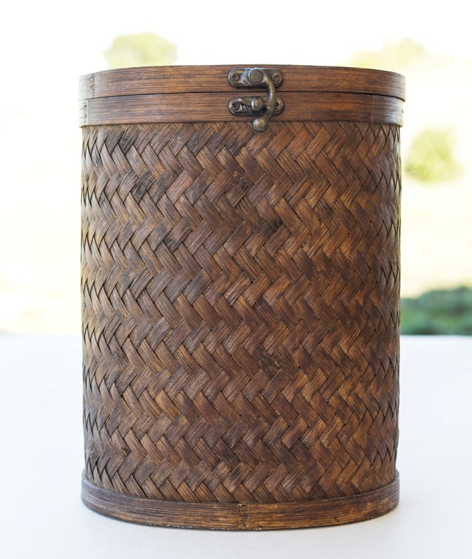 Tropical Tiki Style Vintage Oval Dark Brown Wicker Knitting Basket w Lid & Clasp gallery