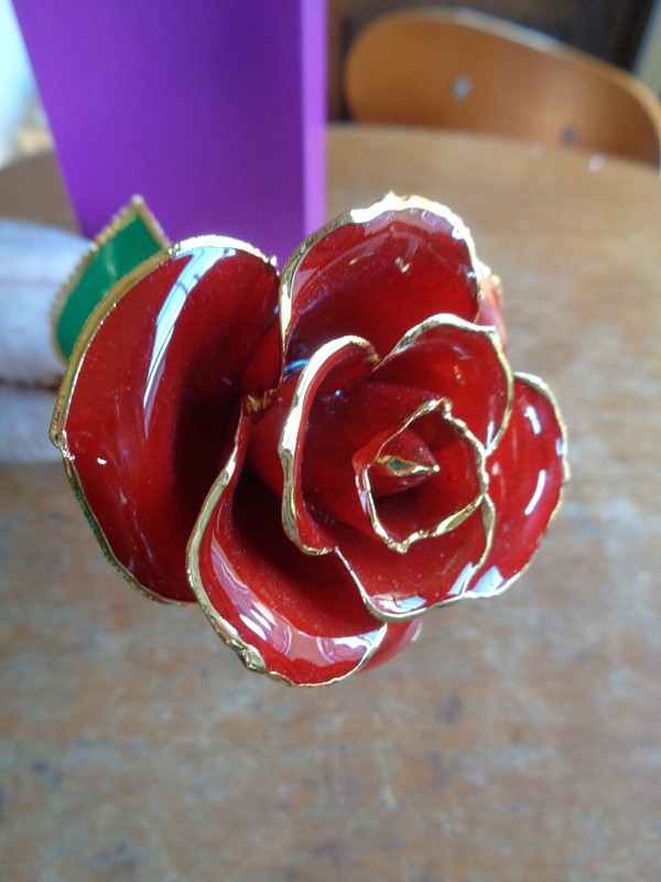 Forever Rose Dipped In 24K Gold - Valentines Gift gallery