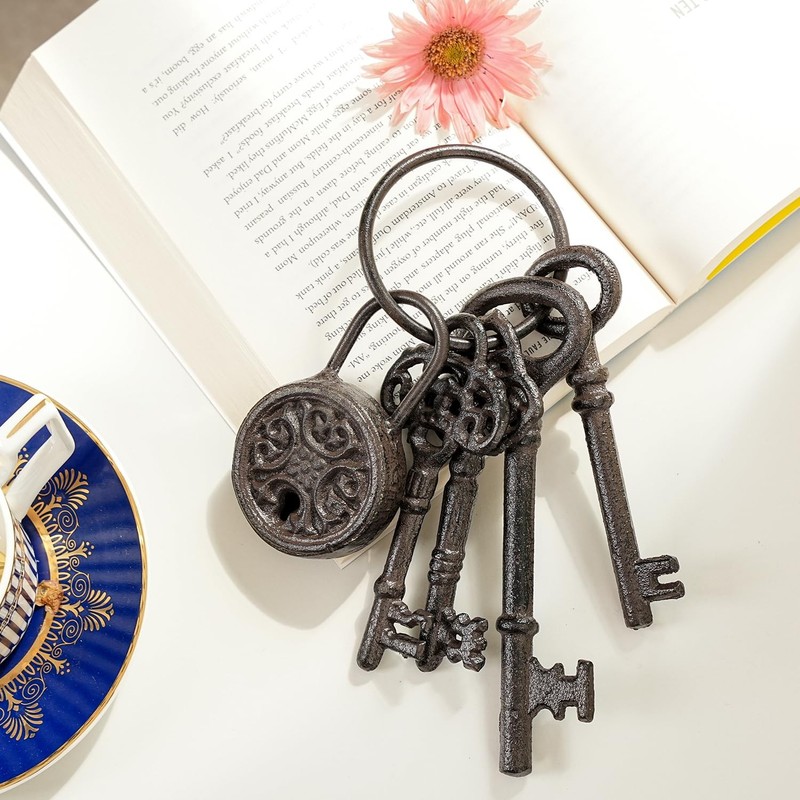 Cast Iron Antique Style Skeleton Key Ring Prop Halloween Pirate Decor Gear gallery