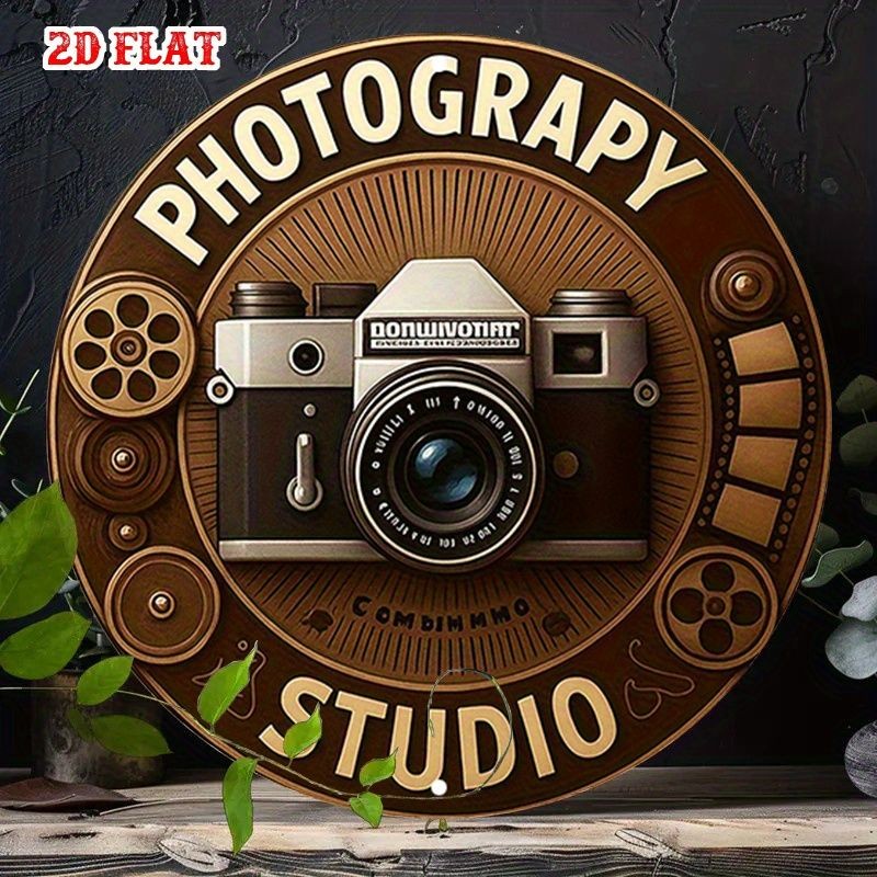 Round Retro Camera Metal Sign “Photography Studio” Vintage Style Home Wall Art