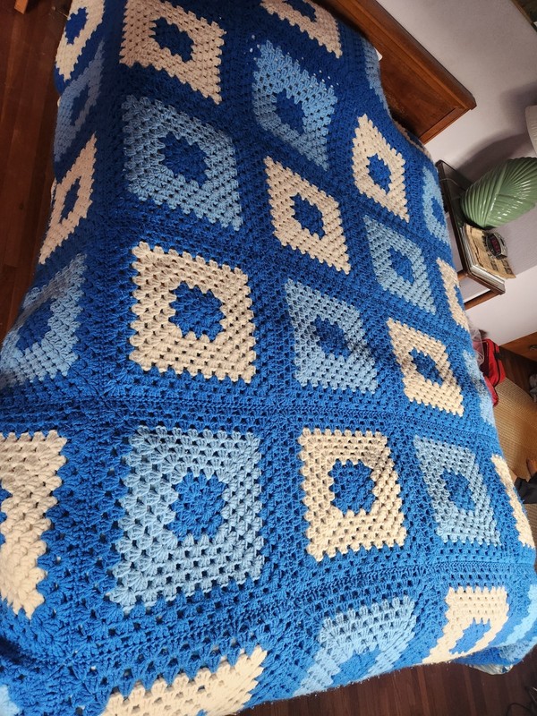 Large bedcover handmade granny square 112x76in