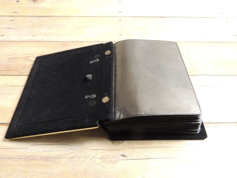 Vintage 1990s Celestial Sun Moon and Stars Gold Tone Framed 4x6 Photo Album Read gallery