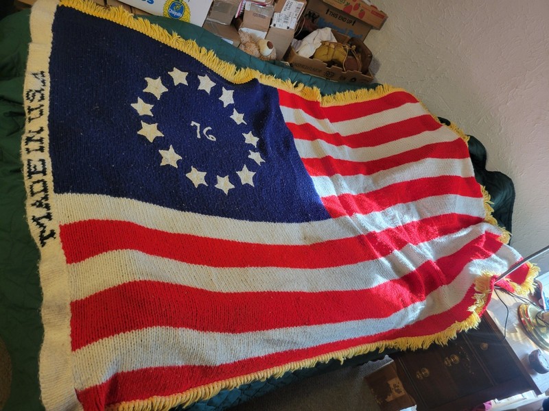 Hand Knit Crocheted American Flag Stars Spirit Of ’76 Afghan Throw Blanket 4’x6′