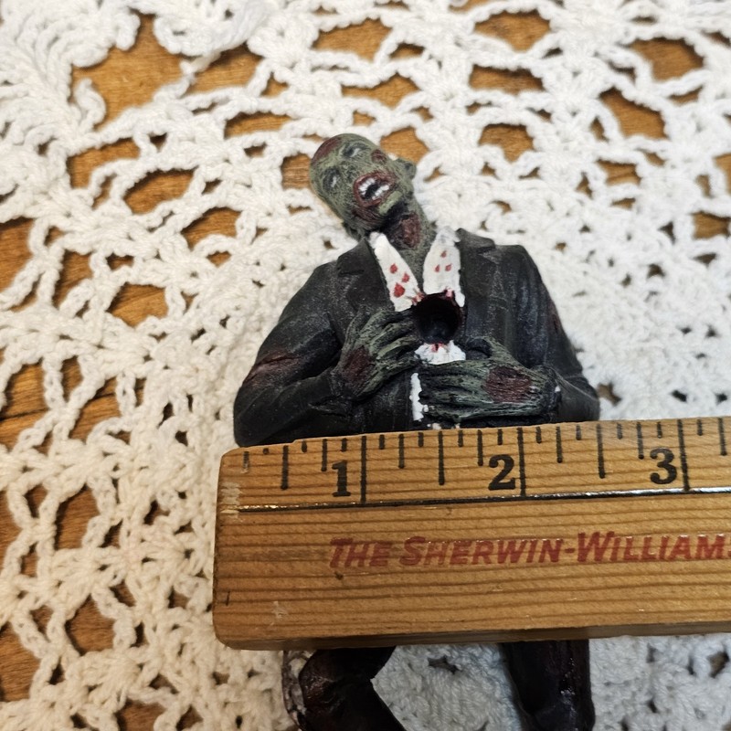 Zombie Pencil Pen/Pencil Holder Making it Look Impaled Office Desk Stationery gallery