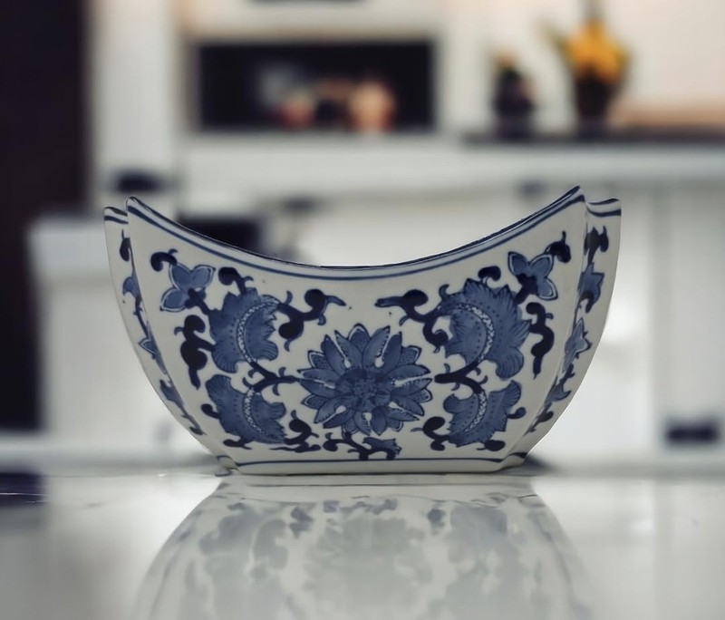 Blue and White Square Octagon Serving Bowls, Salad Bowls, Fruit Bowls Chinois...