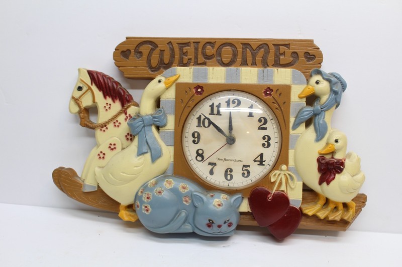 Vintage 1986 Burwood Products New Haven Quartz Battery Country Kitchen Clock