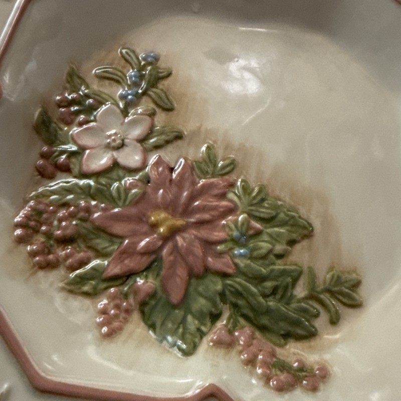 MWW Manual Woodworkers Market Poinsettia Berries Square Plate 11-3/8” Square gallery