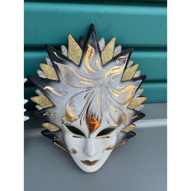 F.lli Motta Italian Ceramic Wall Masks Set of 2 Green Gold Glitter Masquerade gallery