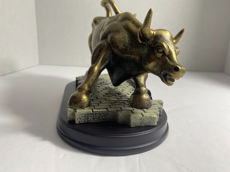 Wall Street Charging Bull Statue Bronze Finish New York Office Desk Decor 💯🇺🇸 gallery