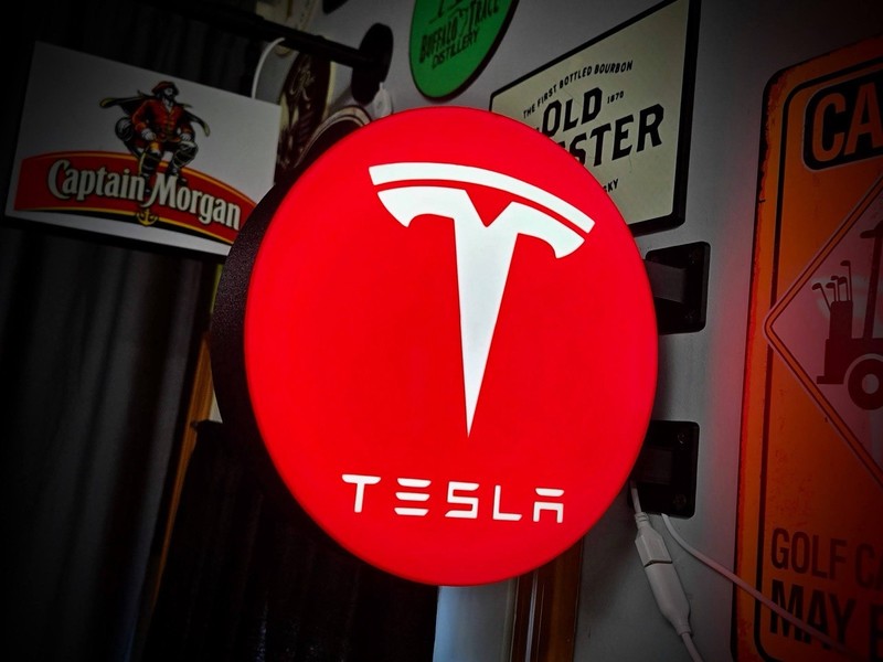 Tesla Round LED Light Box | USB Powered EV Garage Sign | RGB Option