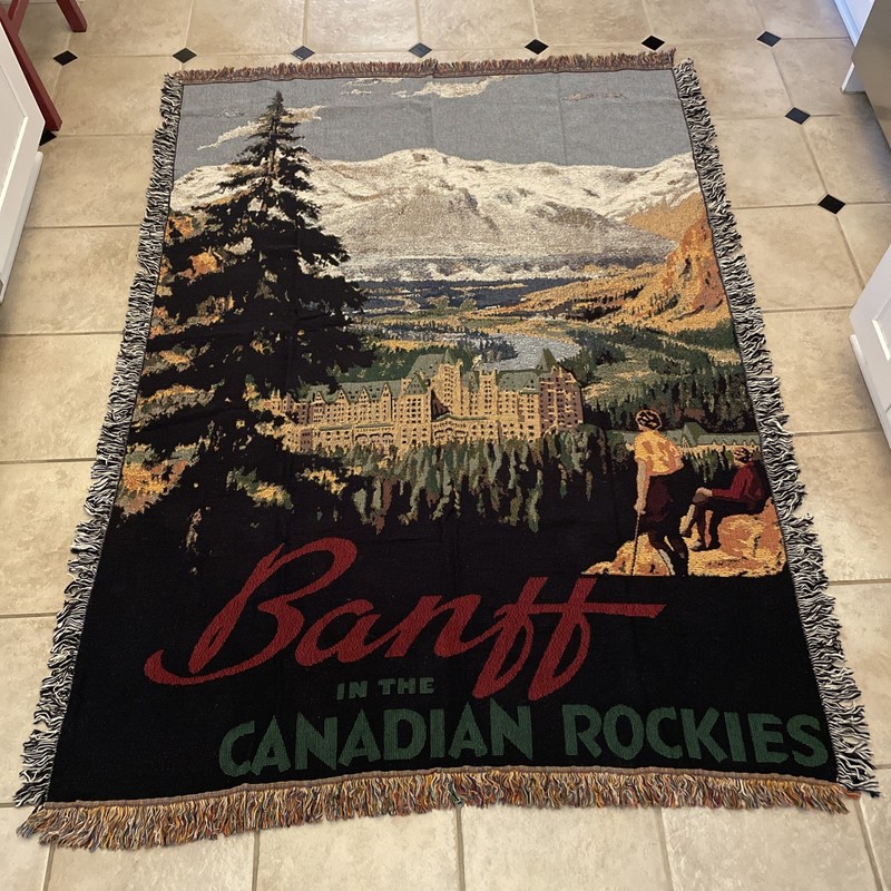 Banff Canadian Rockies Tapestry Throw 51” X 68” EUC Made In USA