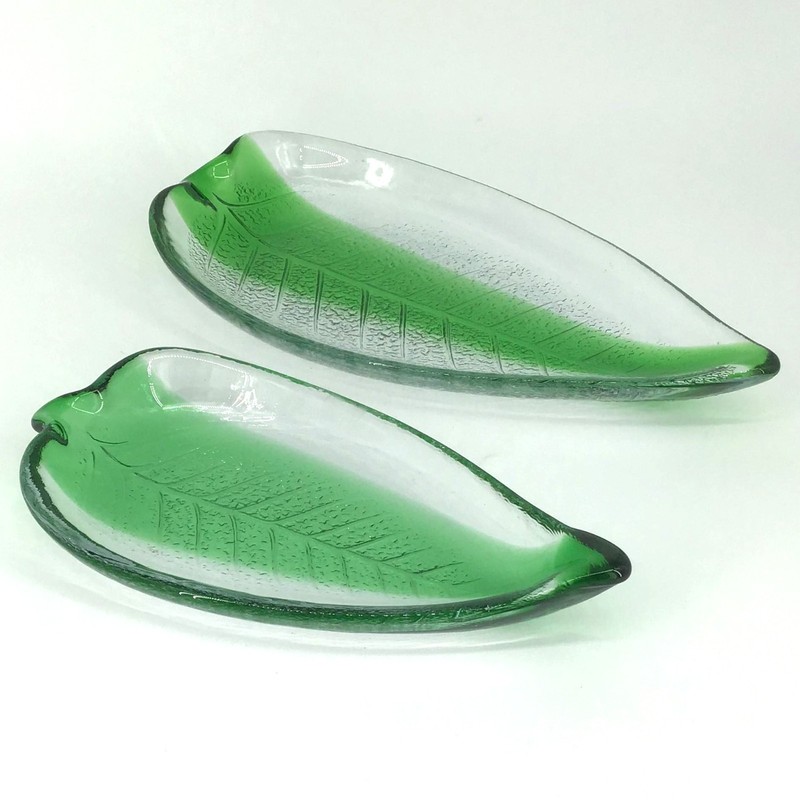 Green Leaf Shaped Thick Glass Serving Trays Plates or Trinket Dishes Set of 2