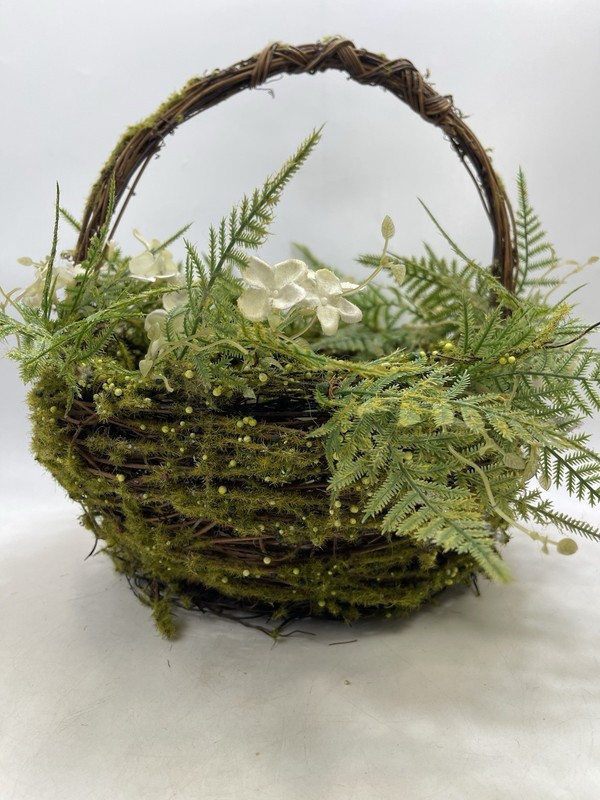 GrapeVine Moss Basket Green Fern Flowers Vines Twig Birds Nest Easter Spring 12" gallery