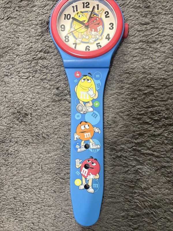 DEFECTIVE Vintage MMs 3 Foot Watch Wall Clock Officially Licensed Colle G3D gallery