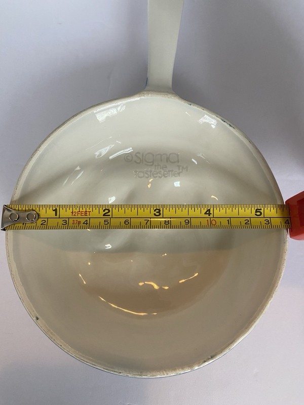 Sigma Tastesetter Ceramic Squirrel Skillet Pan Mold Spoon Rest – Vintage Kitchen gallery