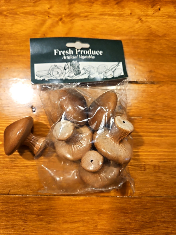 Lot Of 8, Vintage, Various Artificial Produce Bags gallery