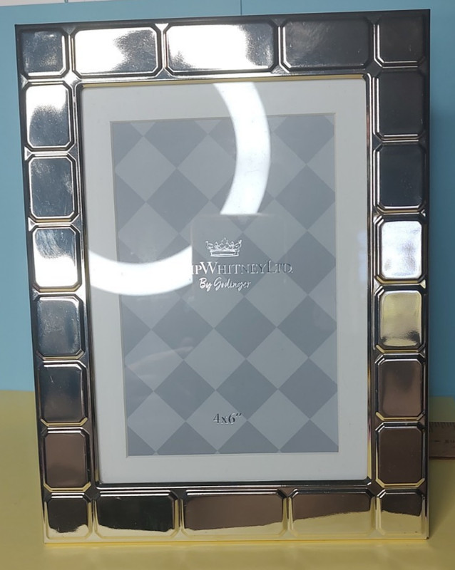 Philip Whitney By Godinger LTD 4×6” Silver Photo Frame Pretty