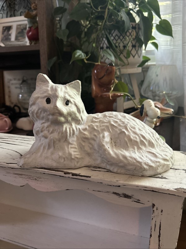 Antique Hubley Style White Cat Doorstop Metal Feline Statue Door Stopper/Holder
