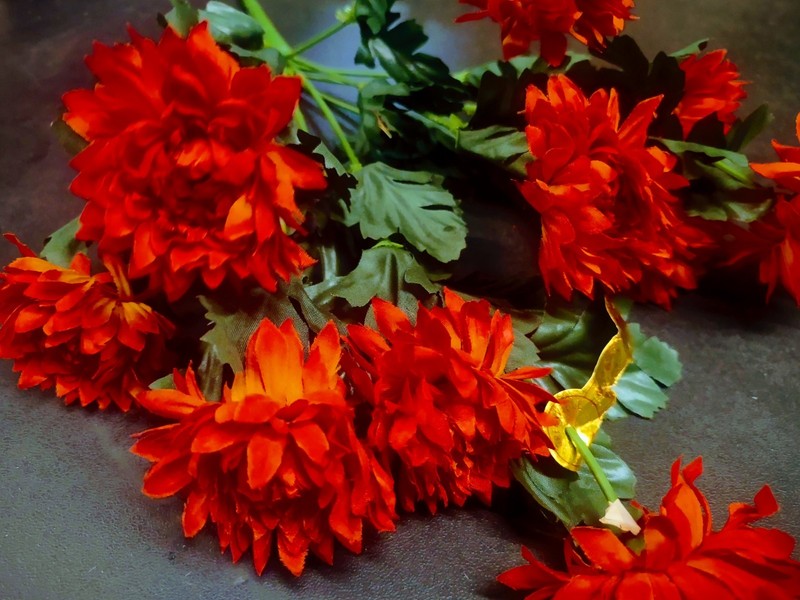 15" Vintage Silk Strawflower Flower Bush with 10 Stems, Autumn Orange gallery