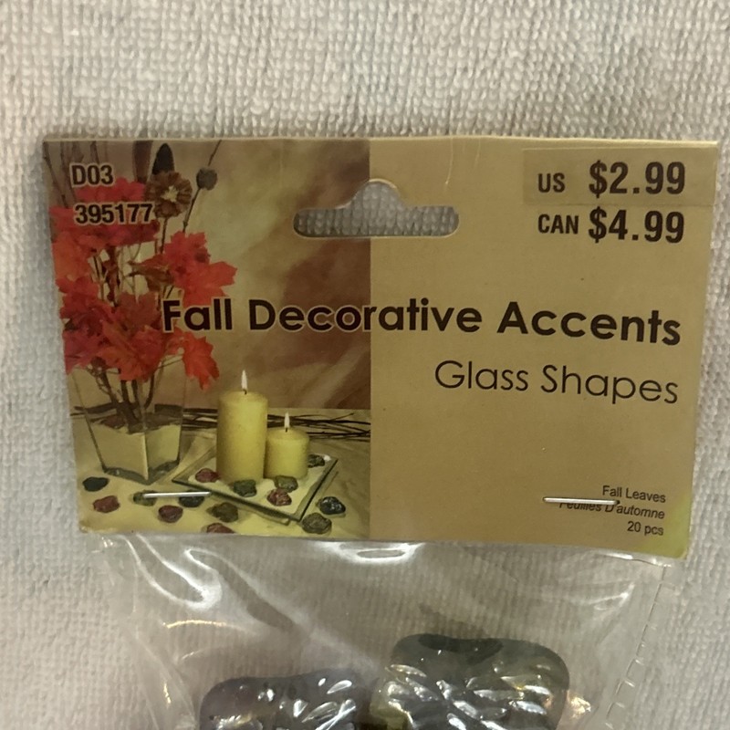 MICHAELS MULTICOLORED Glass AUTUMN FALL LeaVES 20 COUNT NEW IN PACKAGE gallery
