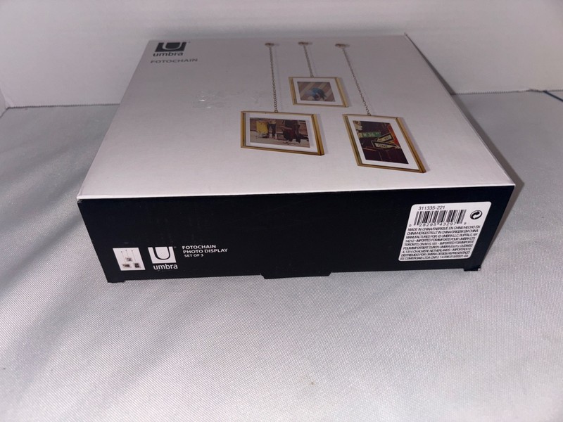 Umbra Fotochain Photo Display Set of 3 Brass Frames 4x4 & 4x6 New Open Box gallery