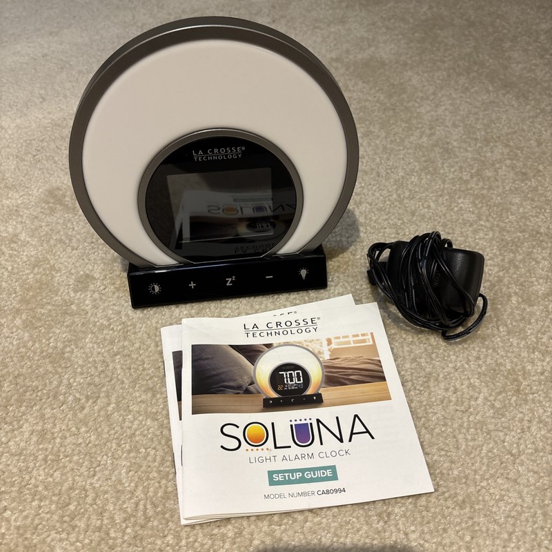 Soluna Mood Light Alarm Clock La Crosse Technology CA80994 Digital LCD