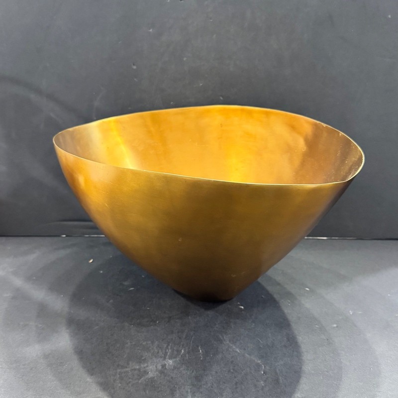 Restoration Hardware Brass Oval Bowl Asymmetrical Decorative Gold 40410463 BRS