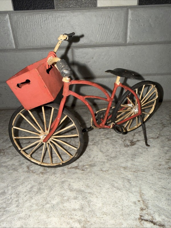 Vintage Metal Retro Bike Bicycle Sculpture Table Top Shelf Sitter 9 In Pink Red