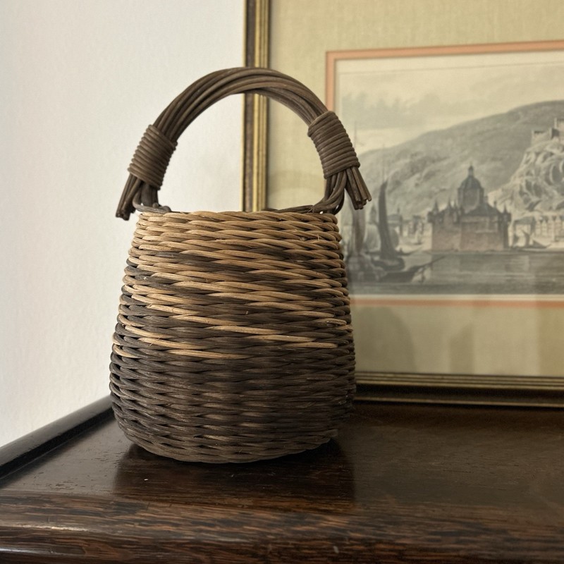 Handwoven Rattan Wicker Basket Handle Two-Tone Brown Boho Decor 6″ x 10″