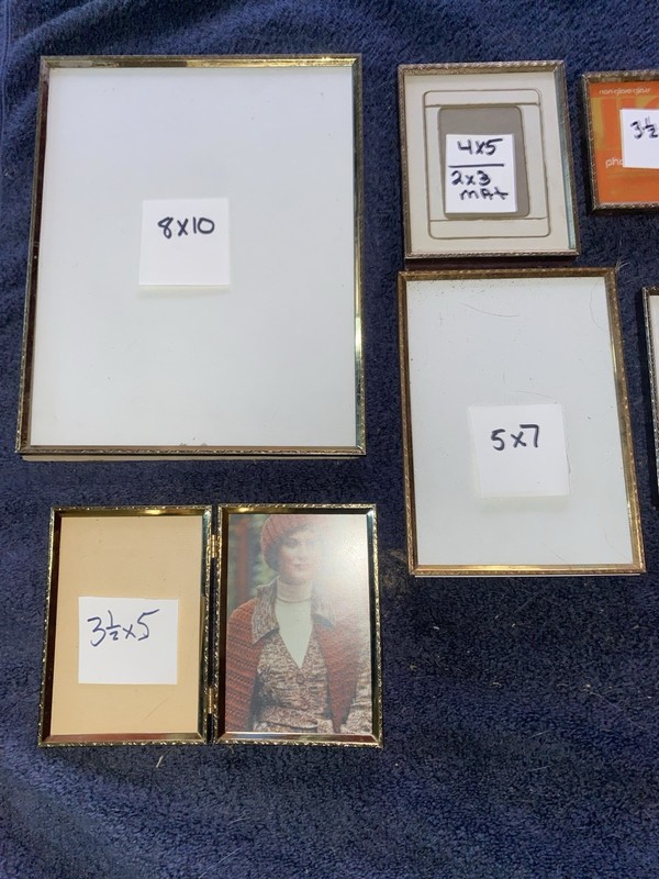 LOT VTG Matching Picture Frames Gold Tone 3 1/2 x 3 1/2,3 1/2 x 5,5 x 7,8x10,4x5 gallery