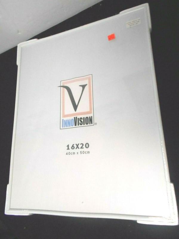 InnoVision 16" x 20" White Frame