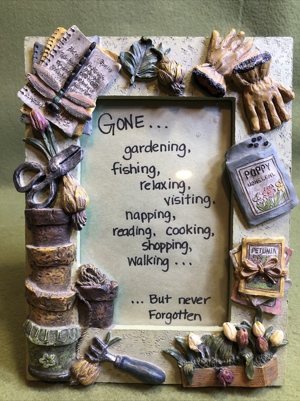 Resin Gardening Themed Photo Frame Fits 4.5″ x 3” Flower Pots Garden Tools Seeds