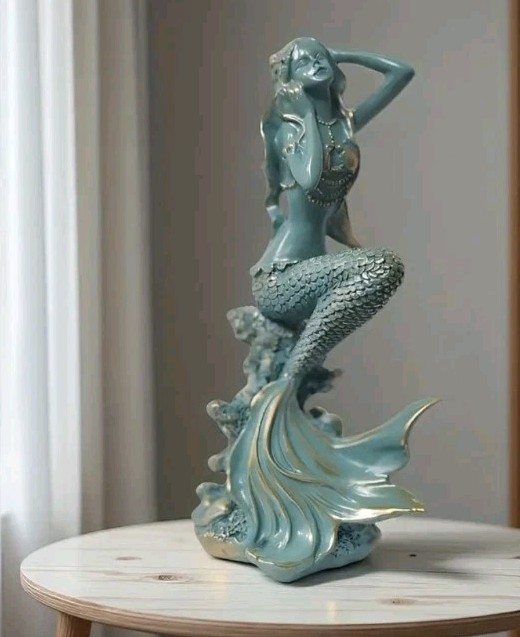 Retro Turquoise Mermaid Resin Statue Home Office Coastal Decor 7″ Tall
