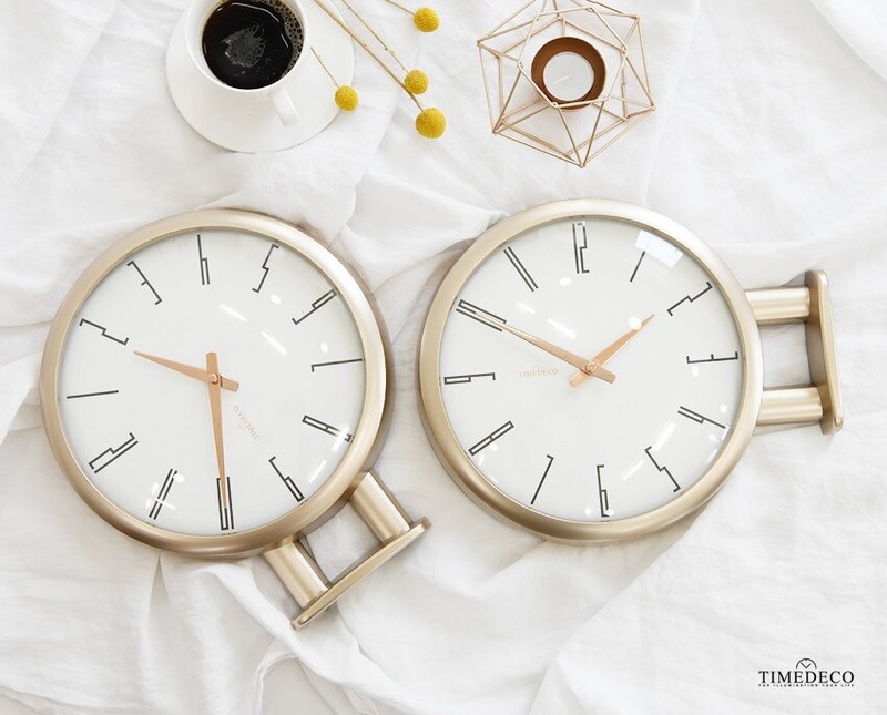 Modern Art Design Double Sided Wall Clock Station Silent Clock Decor White A7GD gallery